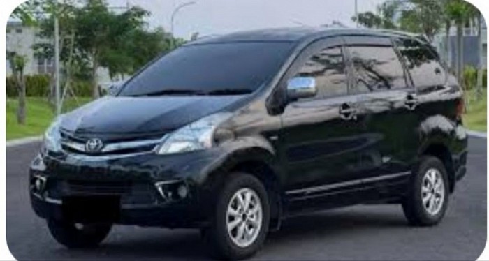 Toyota Avanza Mini Van   Capacity 5 Passengers (No Big/Heavy Luggage)   Capacity    3 or 4 (Include Children) Passengers (Big/Heavy Luggage)   Facility   High Safety Cars   Air Conditioning (Double Blower) Music Audio (Bluetooth, RCA Cable. Flashdisk, CD/VCD)   Mineral Water   Facial Tissue .Car Pregrant